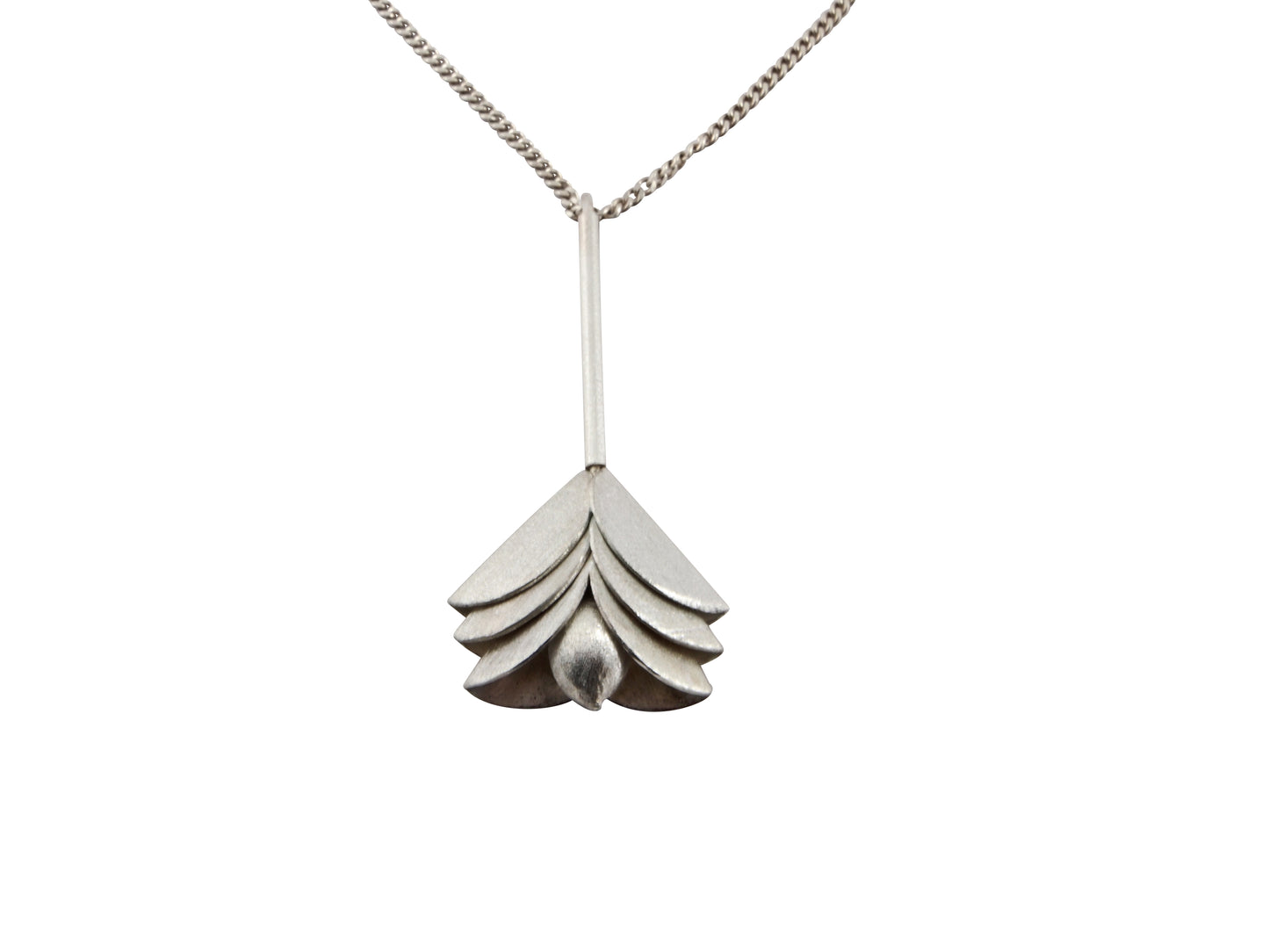 petals necklace by janine combes
